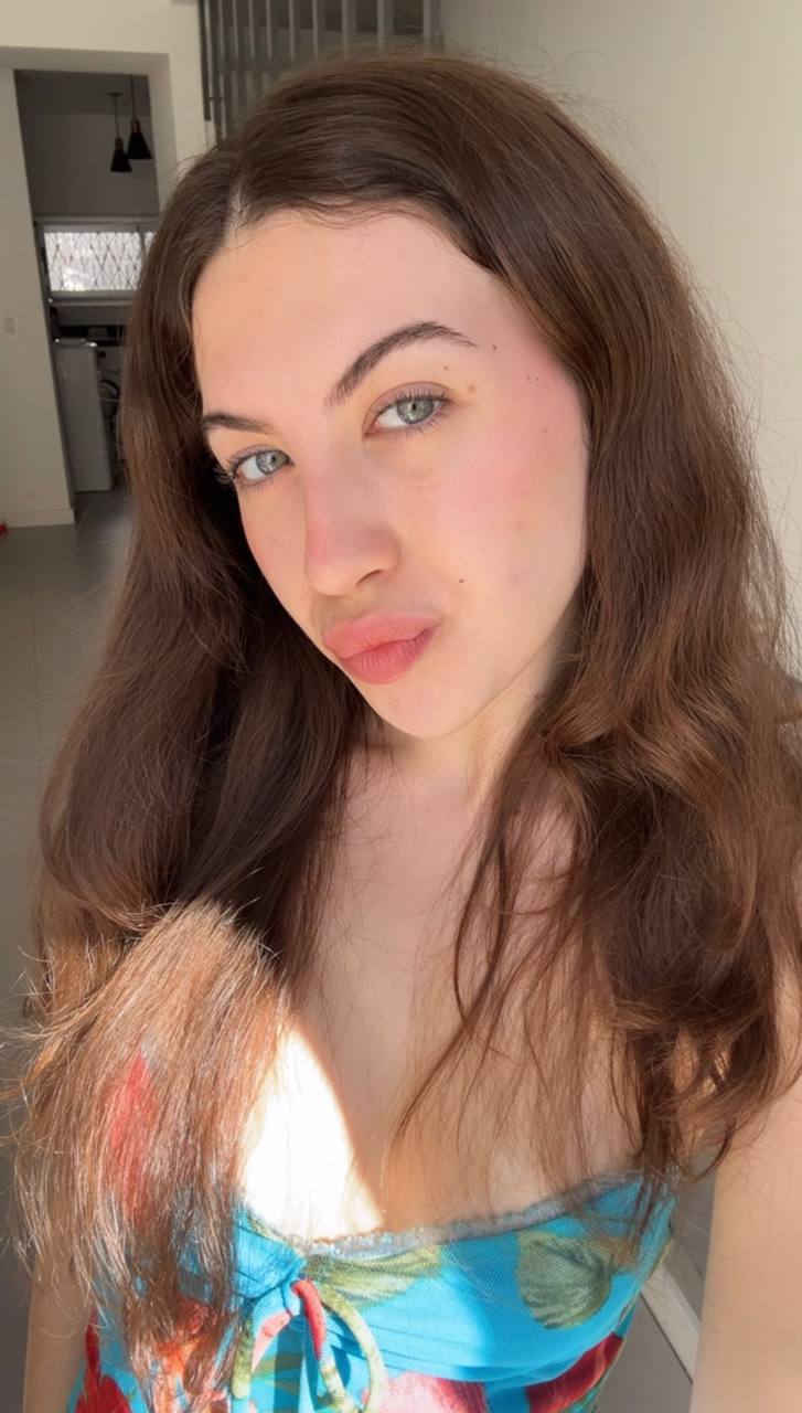 Nude girl Amber in Nasiriya