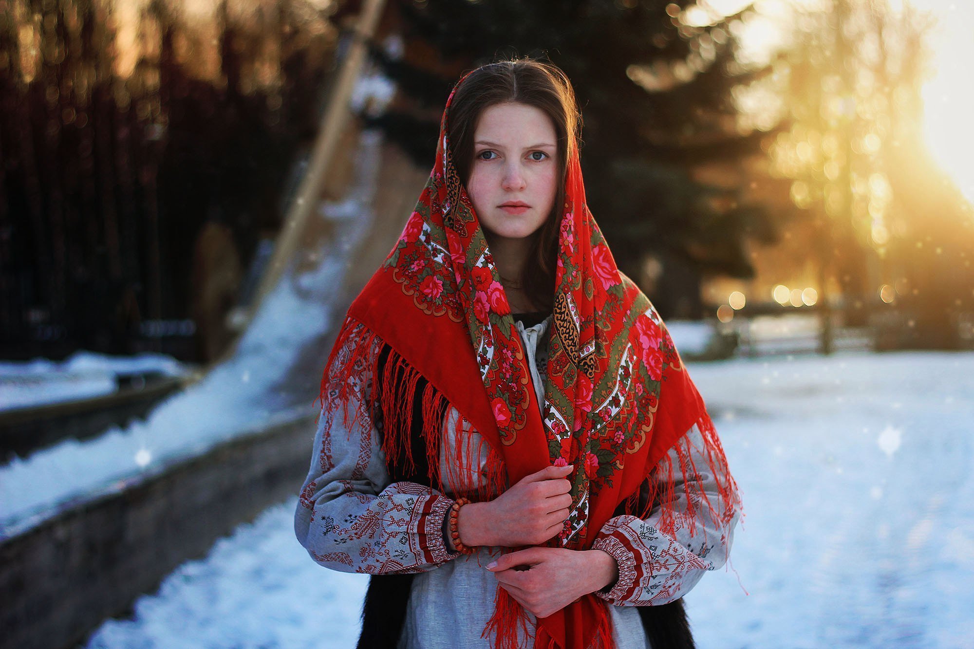 Girls in Slavic costumes in Nasiriya